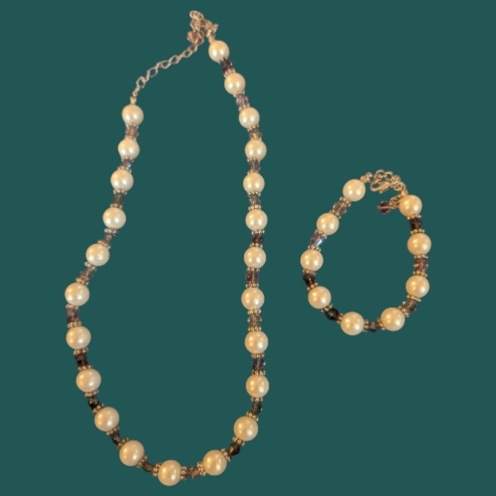 Premier Designs Elegant Pearl Necklace and Bracelet Set